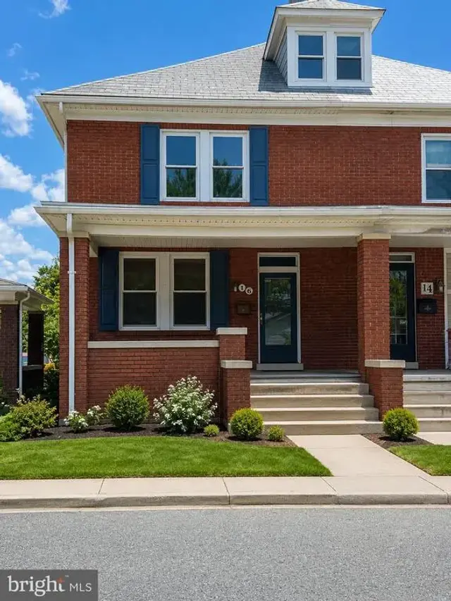 16 E Hanover St, Hanover