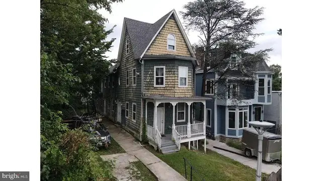702 Homestead St, Baltimore