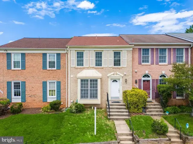 13240 Grand Junction Dr, Fairfax
