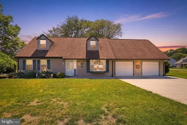 178 Carlisle Dr, Dover