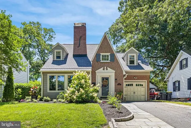 11 Wier Ave, Wilmington