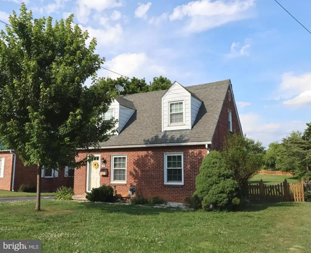 824 Armstrong Ave, HAGERSTOWN