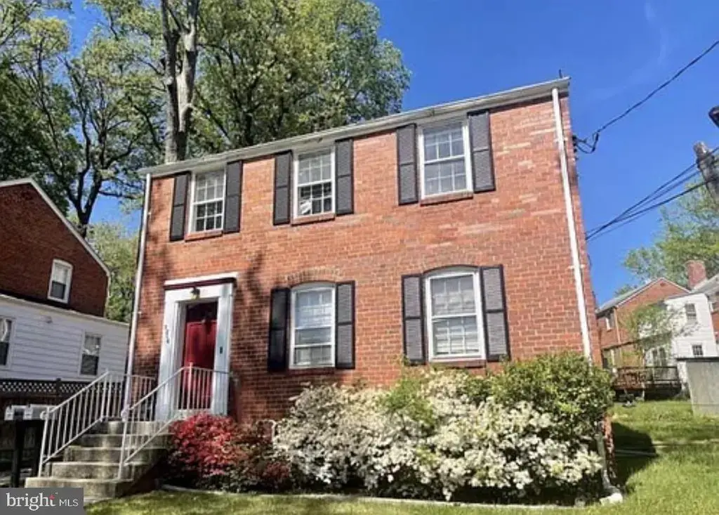 3516 Longfellow St #1, HYATTSVILLE