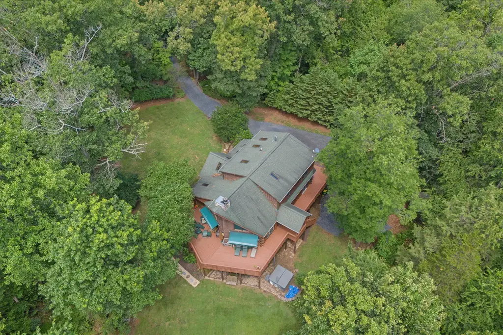 459 Windy Pines Rd, FRONT ROYAL
