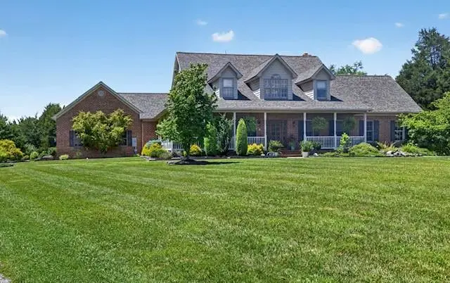 15920 River Bend Ct, Williamsport