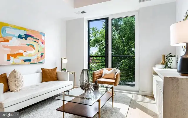 7700 Georgia Ave Nw #305, Washington