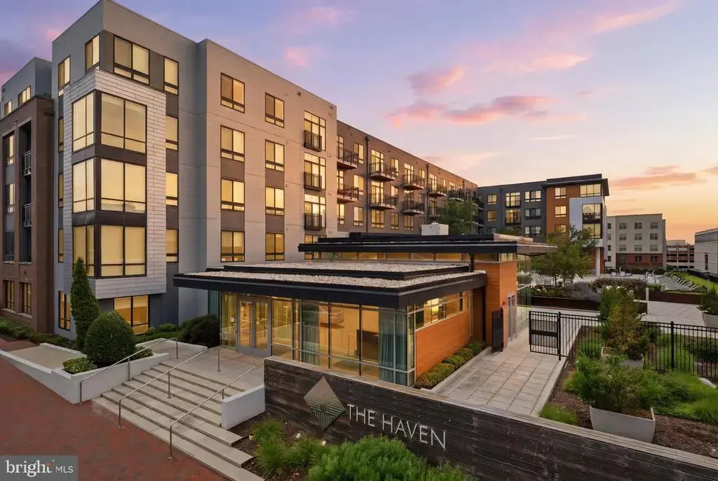 145 Riverhaven Dr #550, OXON HILL