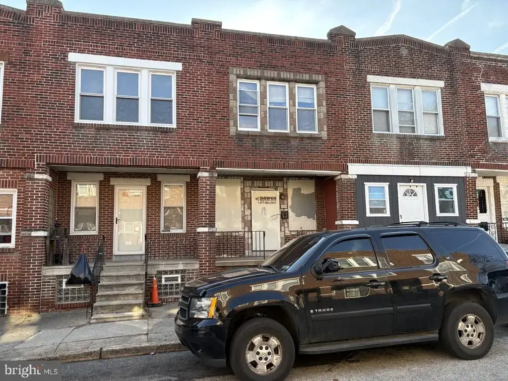 2054 Anchor St, PHILADELPHIA