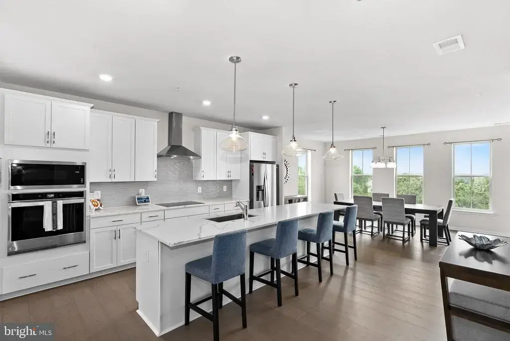 1012 Galena Ter Ne, LEESBURG