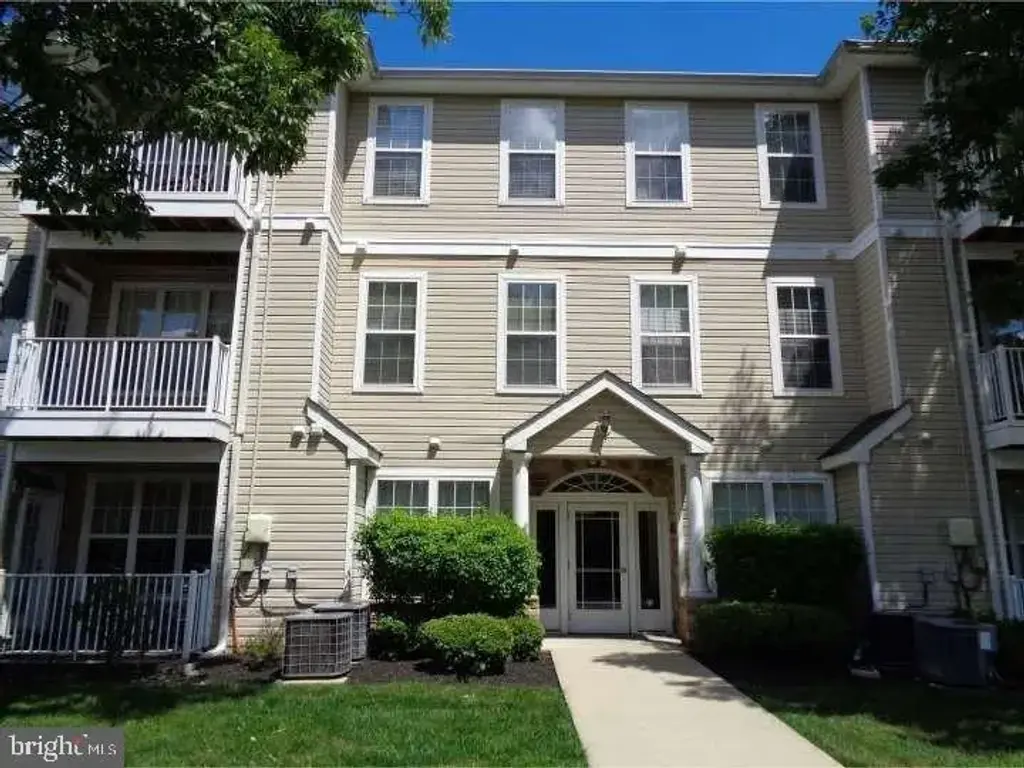 75 Kyle Way, EWING