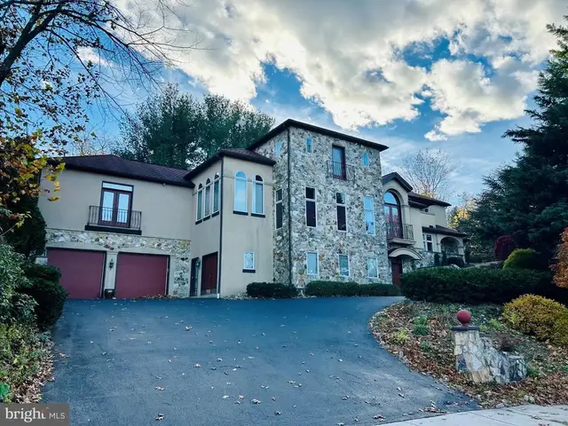 101 Robert Rd, Wyomissing