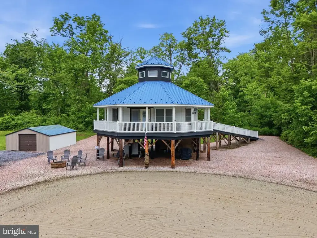 203 Front Dr, MOUNT UNION