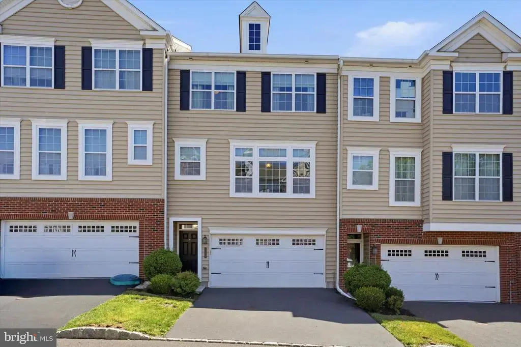 407 Cope Ct, SELLERSVILLE