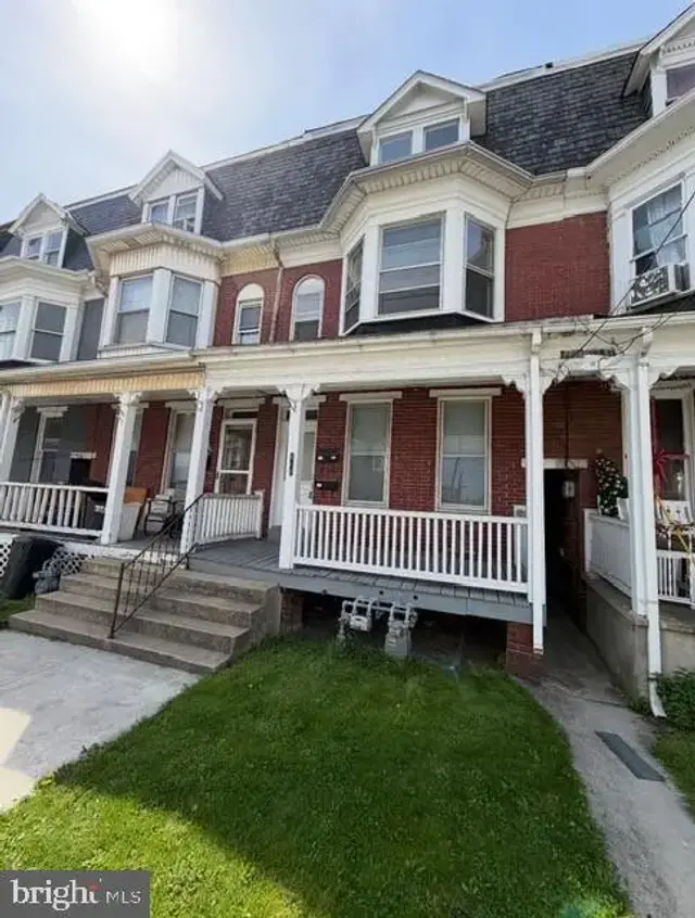 448 E Prospect St #2, York