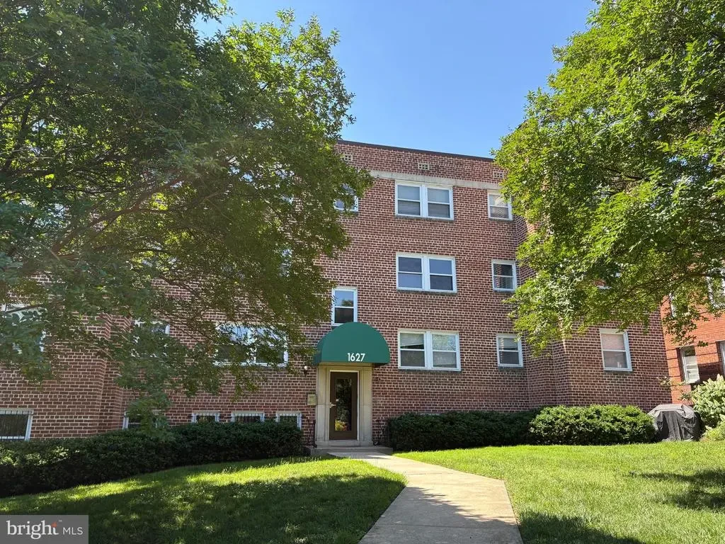 1627 Massachusetts Ave Se #302, WASHINGTON