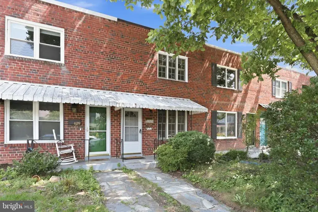 627 N Alfred St N, ALEXANDRIA