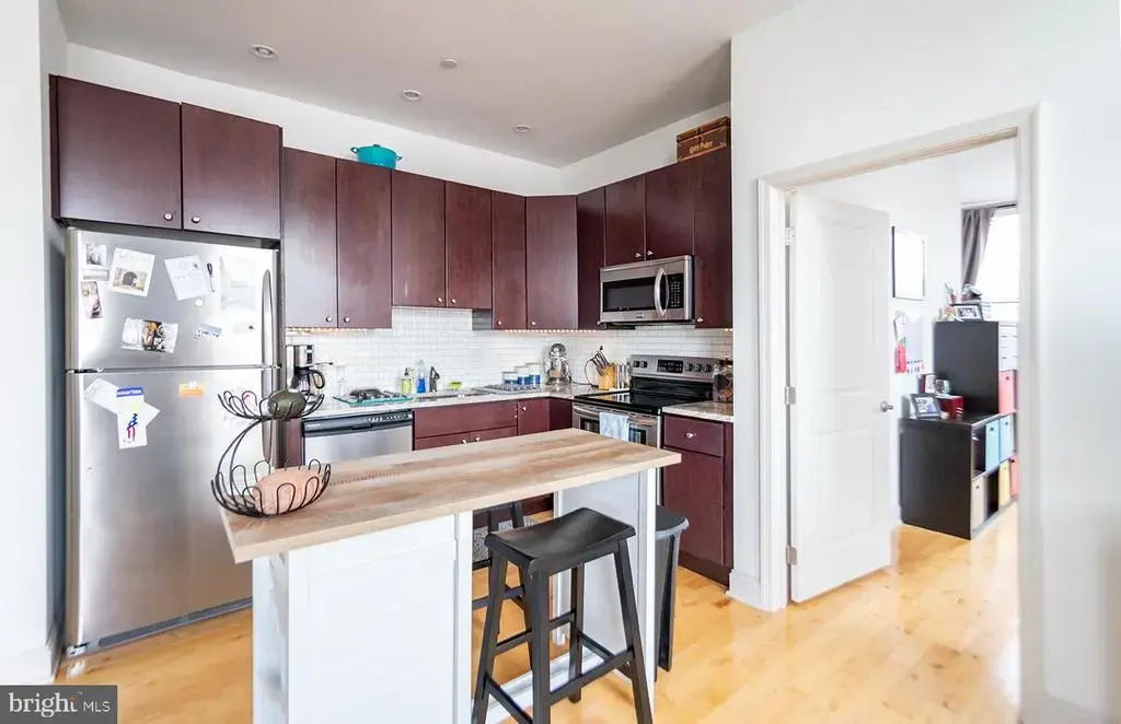 427 Monroe St #unit 202, PHILADELPHIA