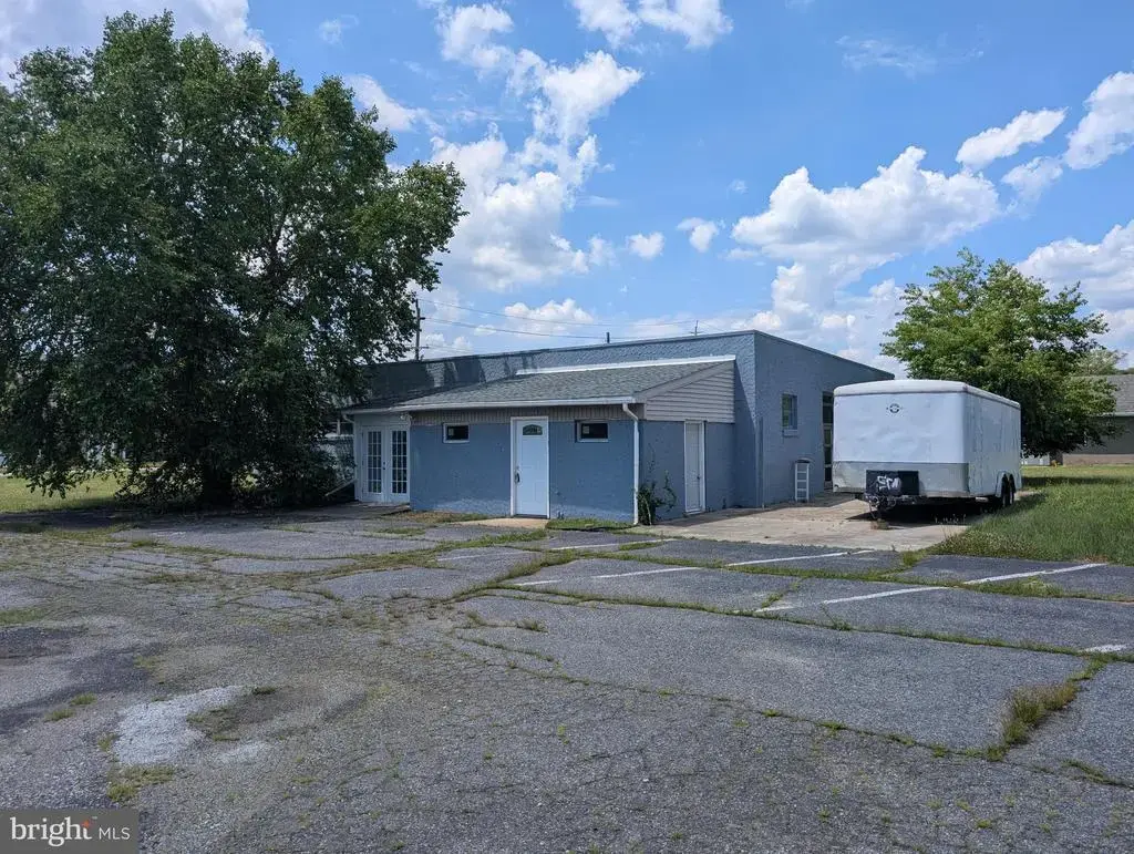 646 Delsea Dr, SEWELL