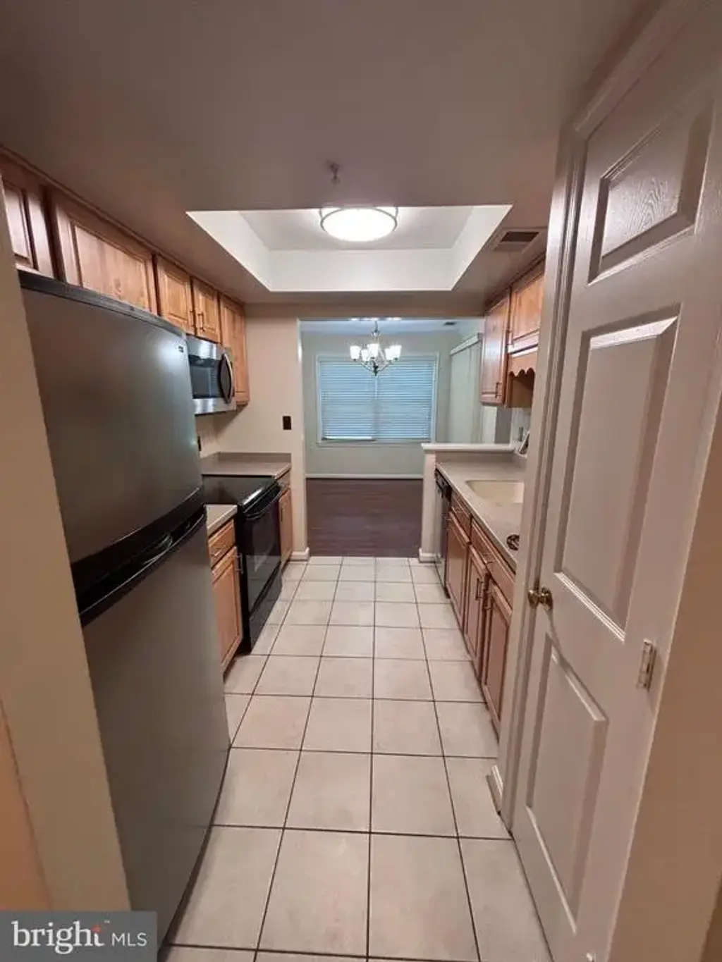 800 Amber Tree Ct #103, GAITHERSBURG