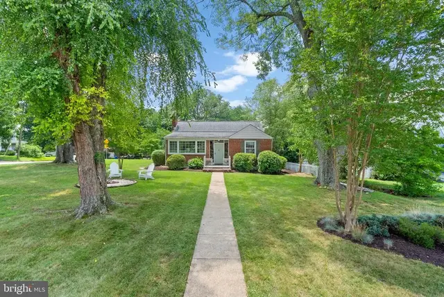 4301 Agnew Ave, Alexandria