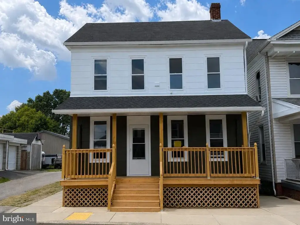 229 2nd Ave, HANOVER