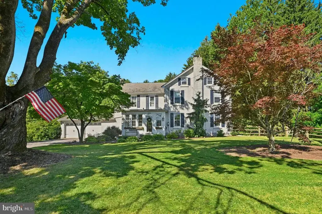 222 Bastian Ln, ALLENTOWN