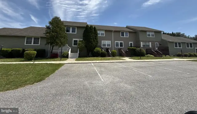29595 Dutchmans Ln #603, Easton