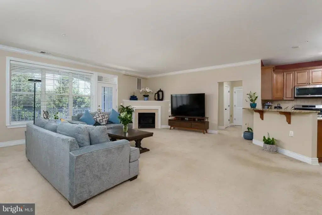 434 Masterson Ct, EWING