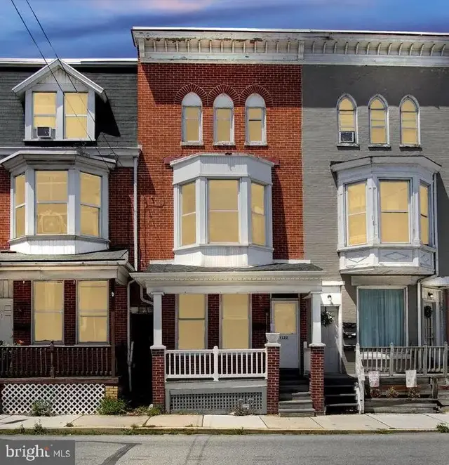 1122 N George St, York