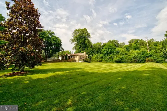 900 Walker Rd, Great Falls