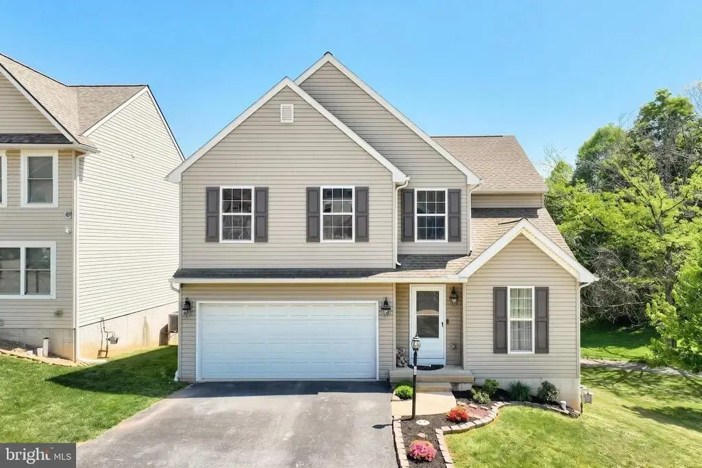 14 Barberry Ct, MANCHESTER