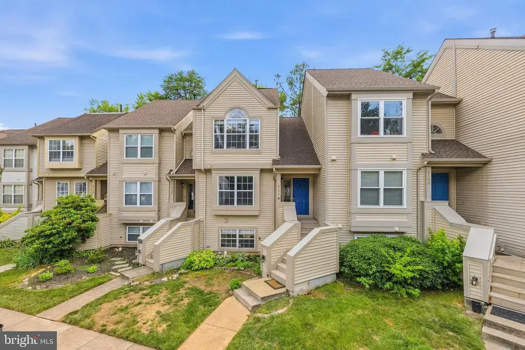 6104 Stonepath Cir, CENTREVILLE