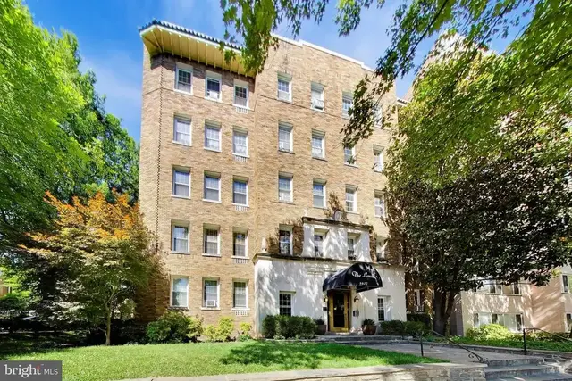 5402 Connecticut Ave Nw #204, Washington