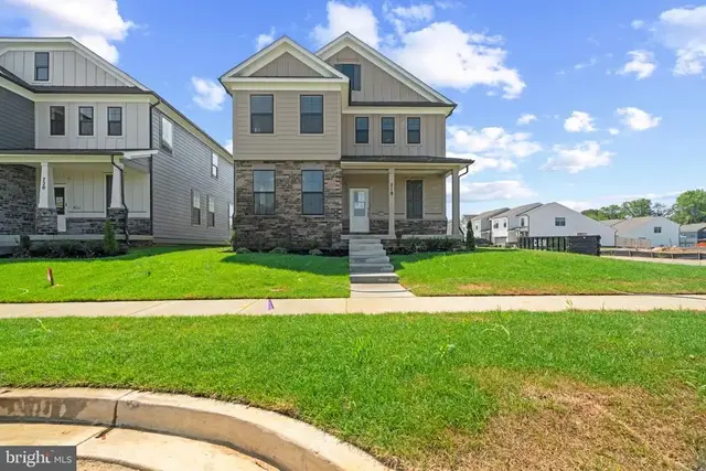 448 Hanson St, Frederick