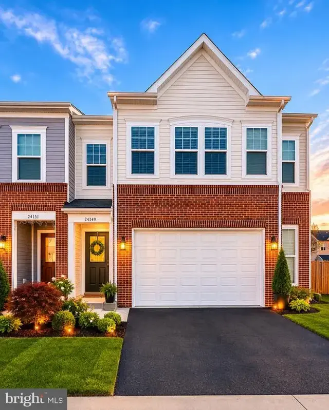24640 Greysteel Sq, Aldie