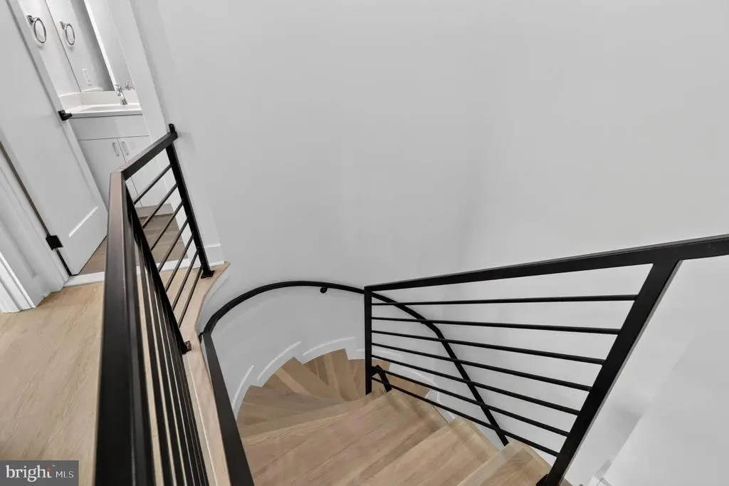 1650 Columbia Rd Nw #401, WASHINGTON