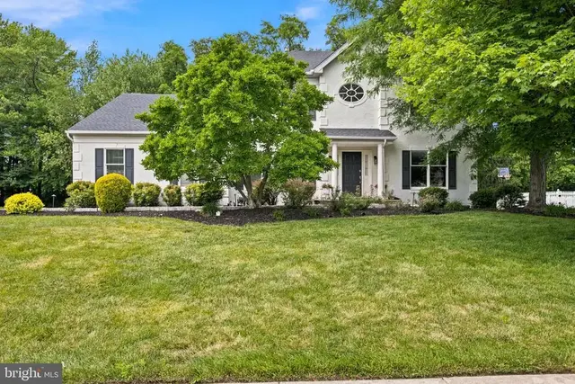 278 Cinnabar Ln, Yardley