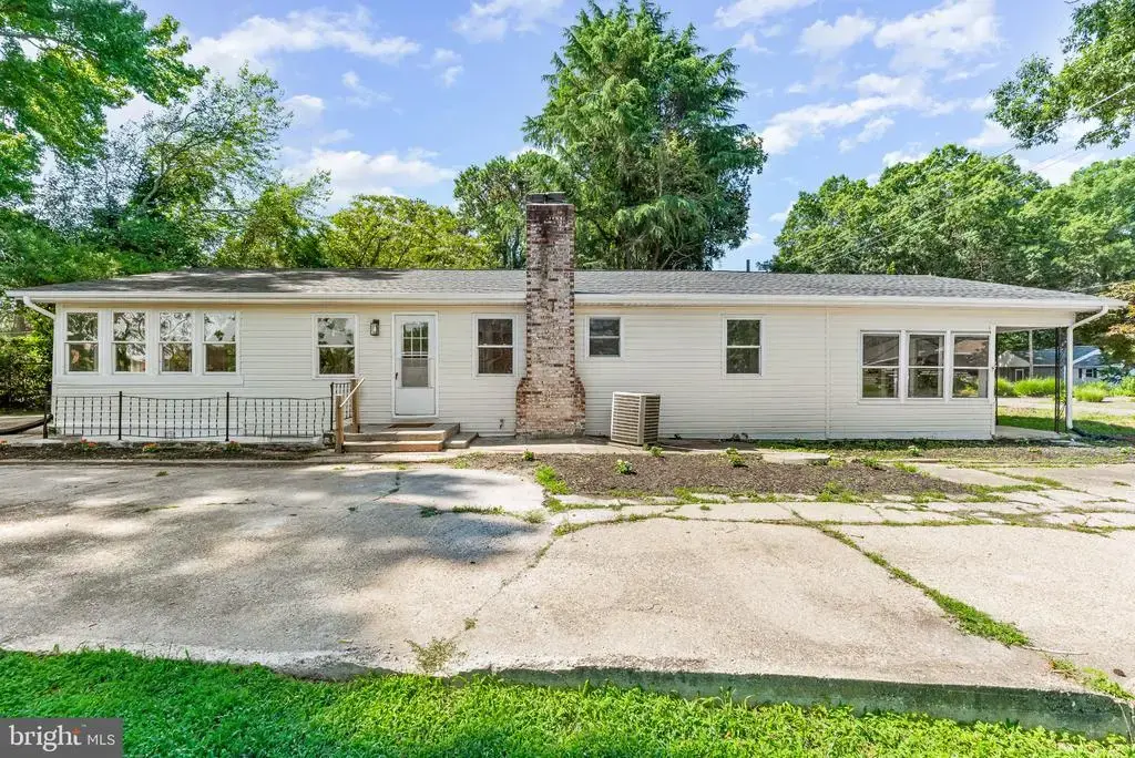 1228 Holly Vista Dr, COLONIAL BEACH