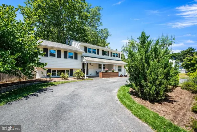 2120 Shipley Rd, Wilmington