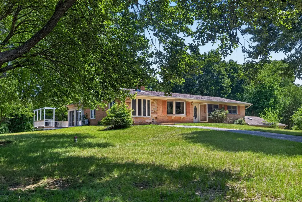 5611 Park Dr, BOWIE