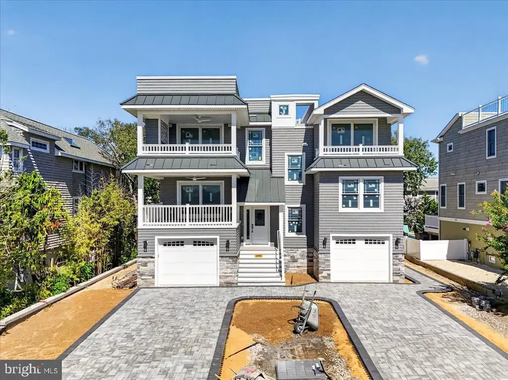 3 W 75th St, HARVEY CEDARS