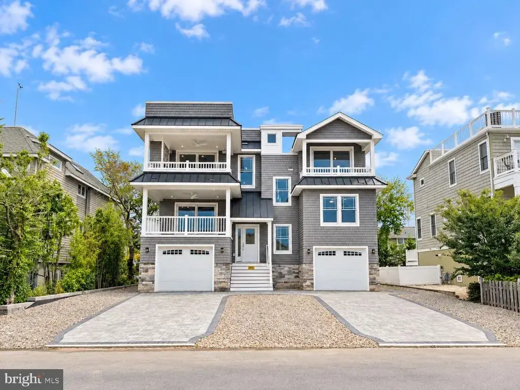 3 W 75th St, HARVEY CEDARS