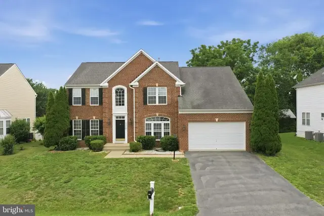 11257 Suffolk Dr, Hagerstown