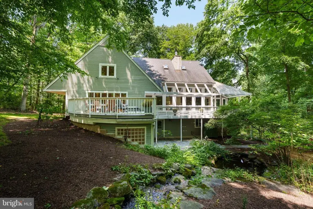 30 Poor Farm Rd, PENNINGTON