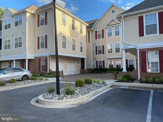 5001 Hollington Dr #202, Owings Mills