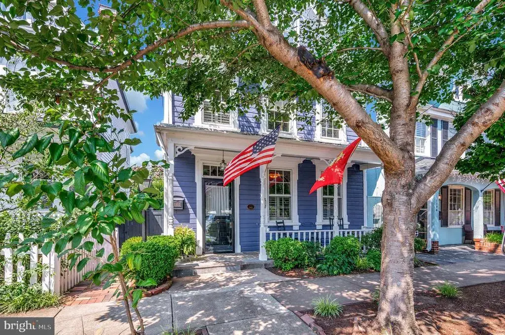 1102 Prince Edward St, FREDERICKSBURG