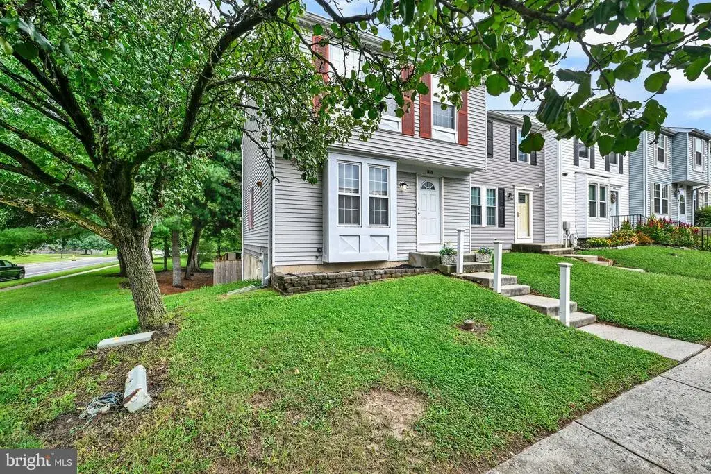 1300 E Spring Meadow Ct, EDGEWOOD