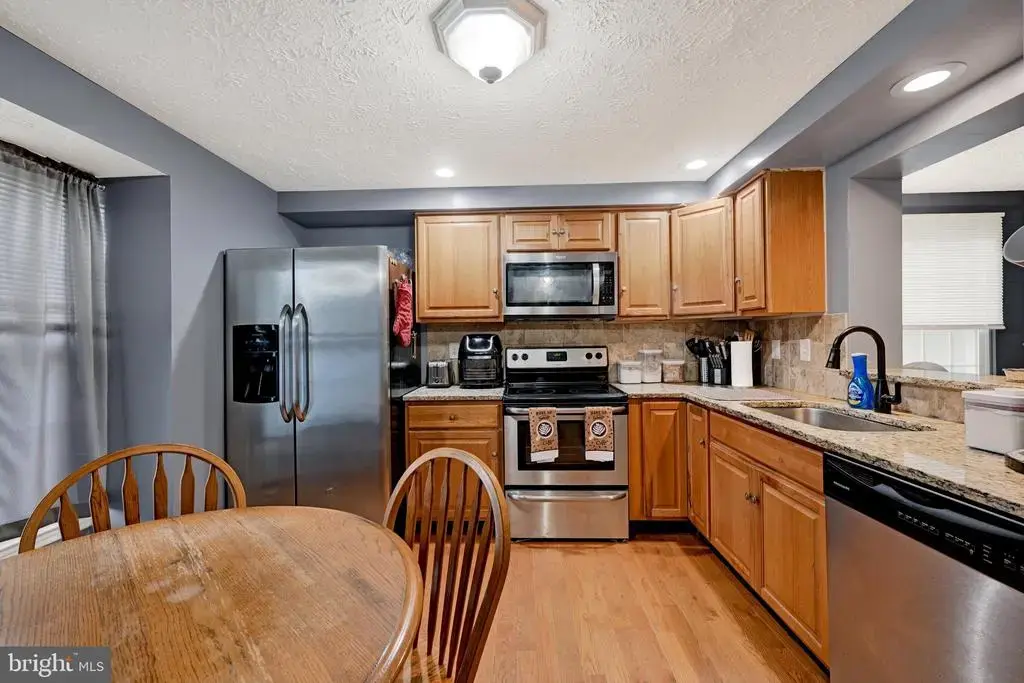 1300 E Spring Meadow Ct, EDGEWOOD