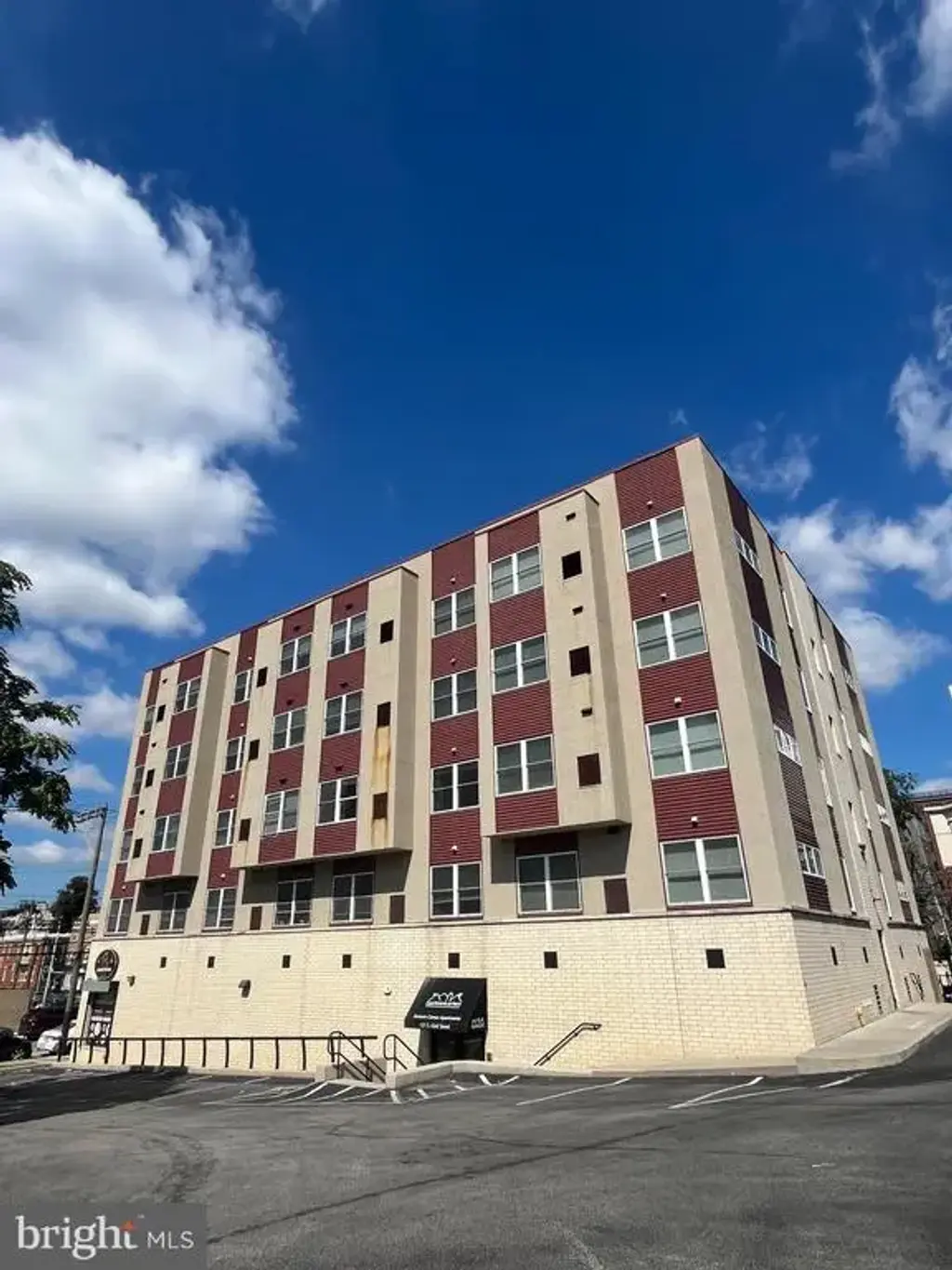 121-33 S 43rd St #206, PHILADELPHIA