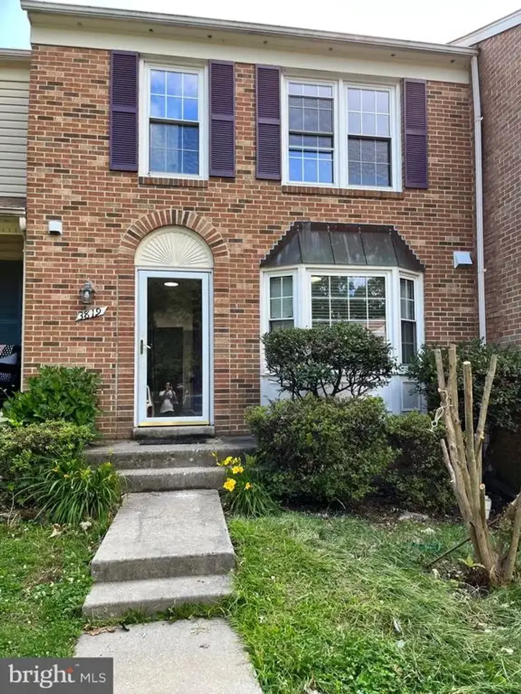 3819 Ogilvie Ct, WOODBRIDGE